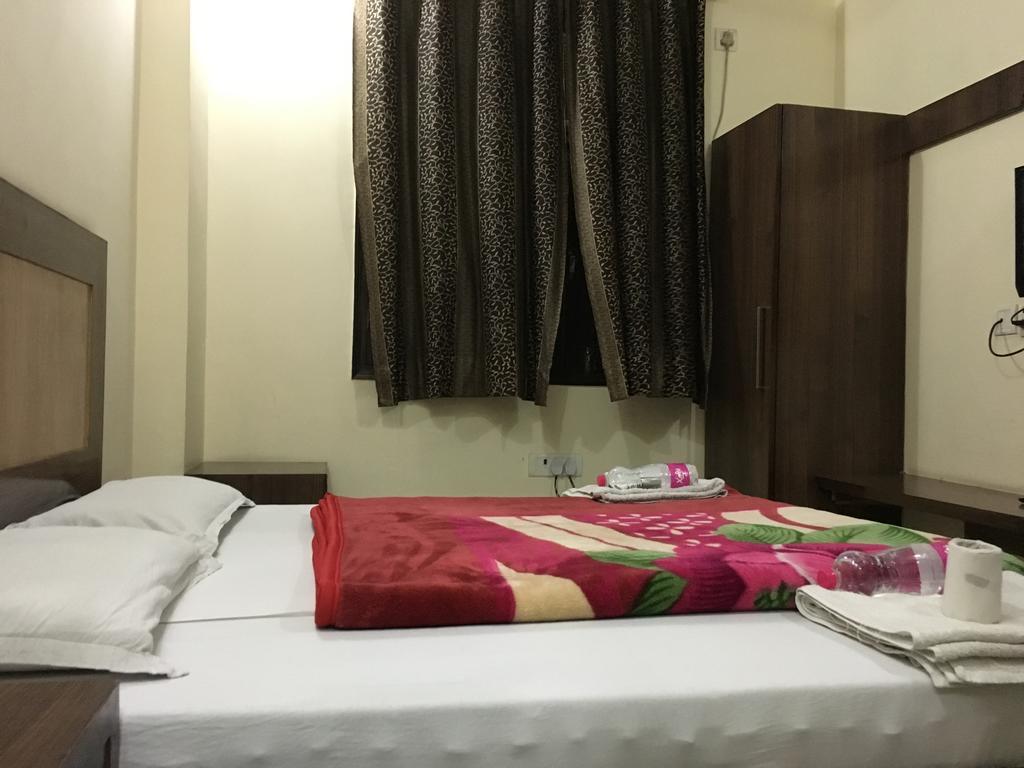 Hotel Vintage Inn Neu-Delhi Exterior foto